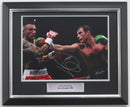 JOE CALZAGHE PERSONALLY SIGNED & FRAMED PHOTOGRAPH OF THE FIGHT WITH MIKKEL KESSLER PLM584-SPF1