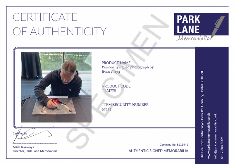 RYAN GIGGS CELEBRATES WINNING THE UEFA CHAMPIONS LEAGUE 2008 FINAL IN MOSCOW AGAINST CHELSEA. GLOSS FINISH 18X12 INCHES PLM775