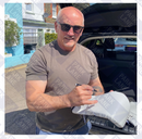 PERSONALLY SIGNED WHITE VIP BOXING GLOVE BY BARRY McGUIGAN RIGHT HAND, PORTRAIT SIGNATURE