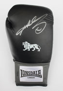RAY LEONARD - SIGNED BLACK BOXING GLOVE - RIGHT HAND PORTRAIT SIGNATURE