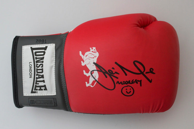 JAMIE MOORE PERSONALLY SIGNED - RIGHT HANDED BOXING GLOVE - LANDCAPE SIGNATURE