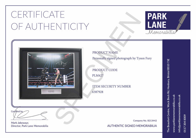 Guantone Firmato Tyson Fury con certificato di autenticità Memorabilia Guantone Firmato Tyson Fury con certificato di autenticità Memorabilia