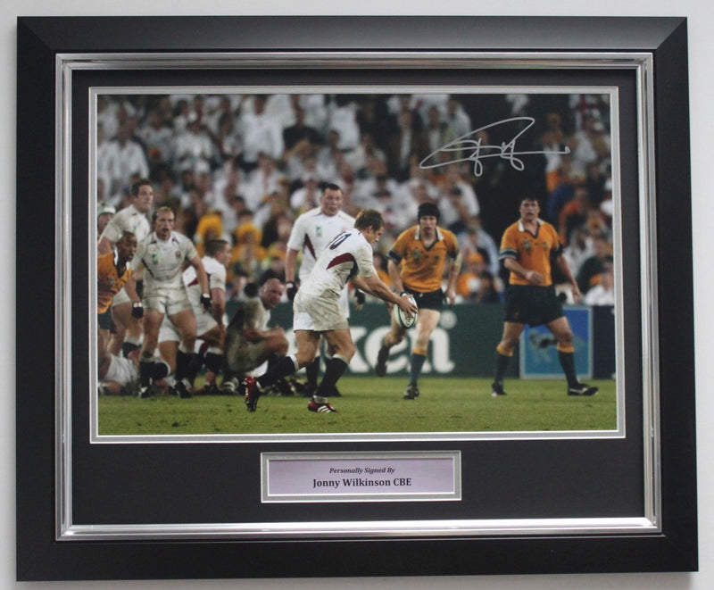 JONNY WILKINSON SIGNED PHOTO - 2003 RUGBY WORLD CUP - HERE IT GOES - DELUXE FRAME