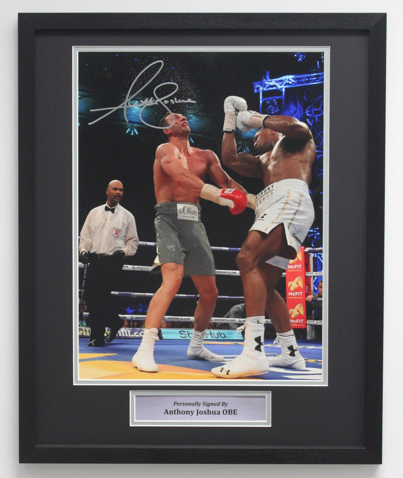 ANTHONY JOSHUA VS WLADIMIR KLITSCHKO - UPPERCUT - CLASSIC FRAME